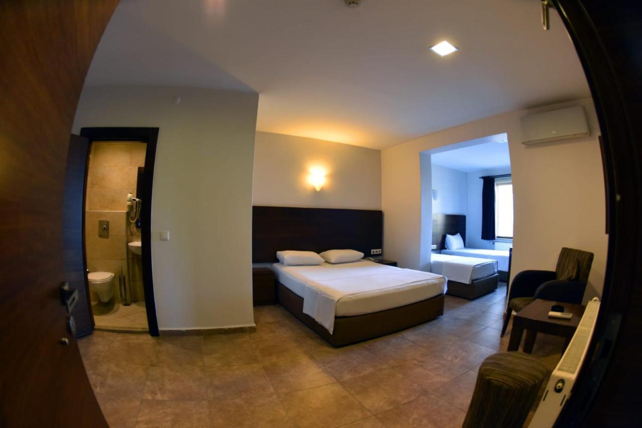 Elmas Hotel Bursa Exteriör bild